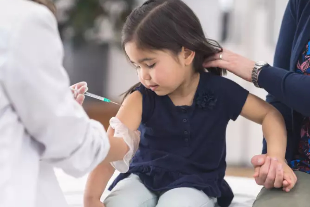 दिल्ली AIIMS में अगले हफ्ते कोवैक्सीन के दूसरे डोज का 2-6 साल के बच्चे  पर परीक्षण