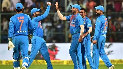 INDvAUS first ODI : India Wins