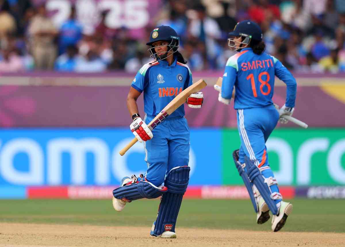 स्मृति मंधाना ने वनडे क्रिकेट में बनाया नया वर्ल्ड रिकॉर्ड, एक कैलेंडर ईयर में 1000 रन