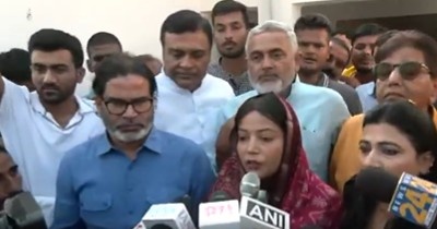 प्रशांत किशोर से मिली एक्टर पवन सिंह की पत्नी ज्योति सिंह, कहा चुनाव लड़ने नहीं आयी, मुझे न्याय चाहिए