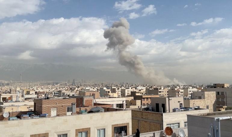 अमेरिका और इस्राइल ने संयुक्त रूप से ईरान पर हमला किया