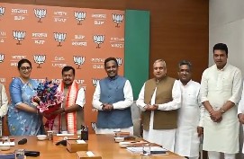 nitin nabin bjp meeting with youth leaders in delhi